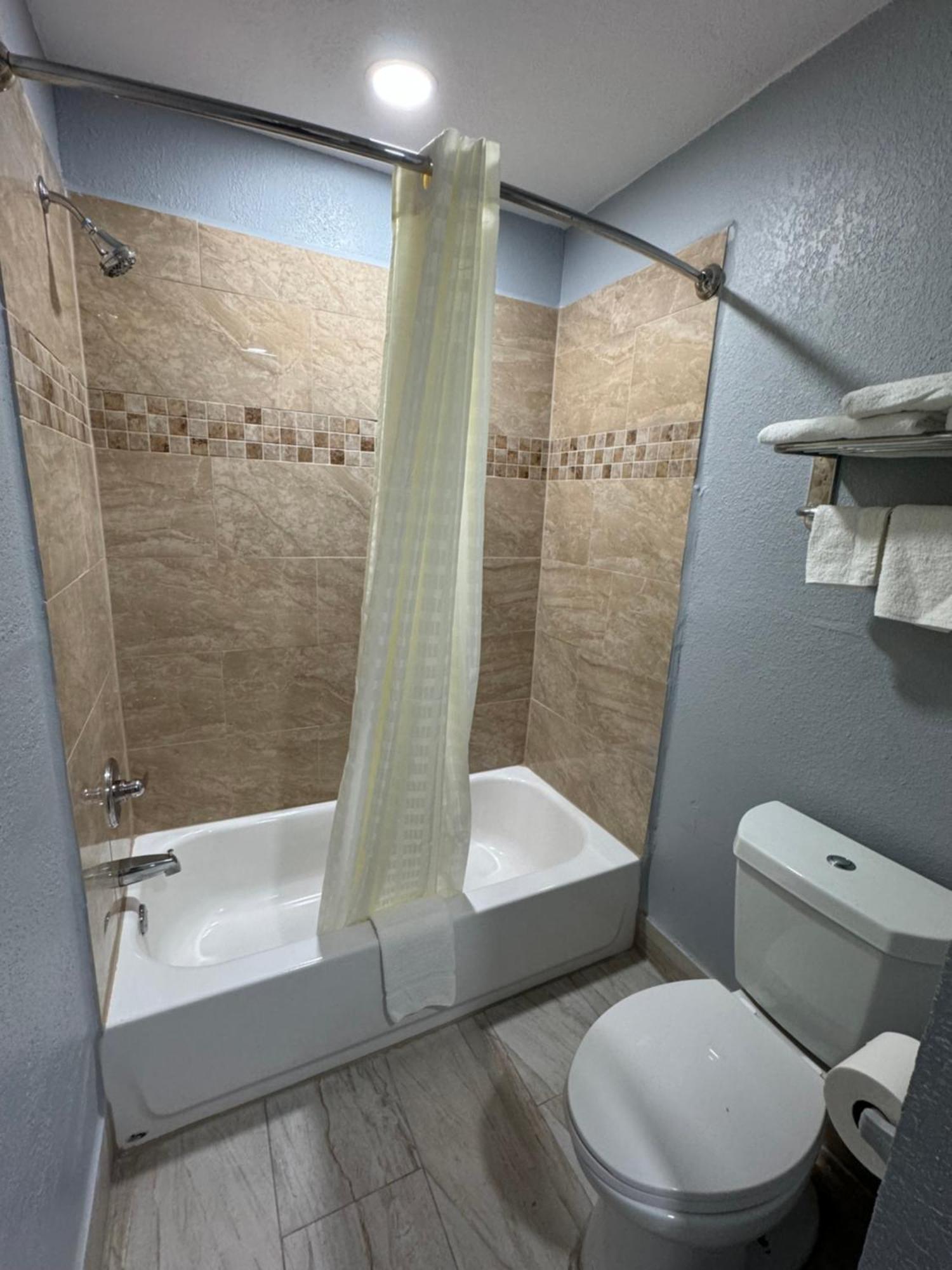 America'S Value Inn Oakhurst Eksteriør billede